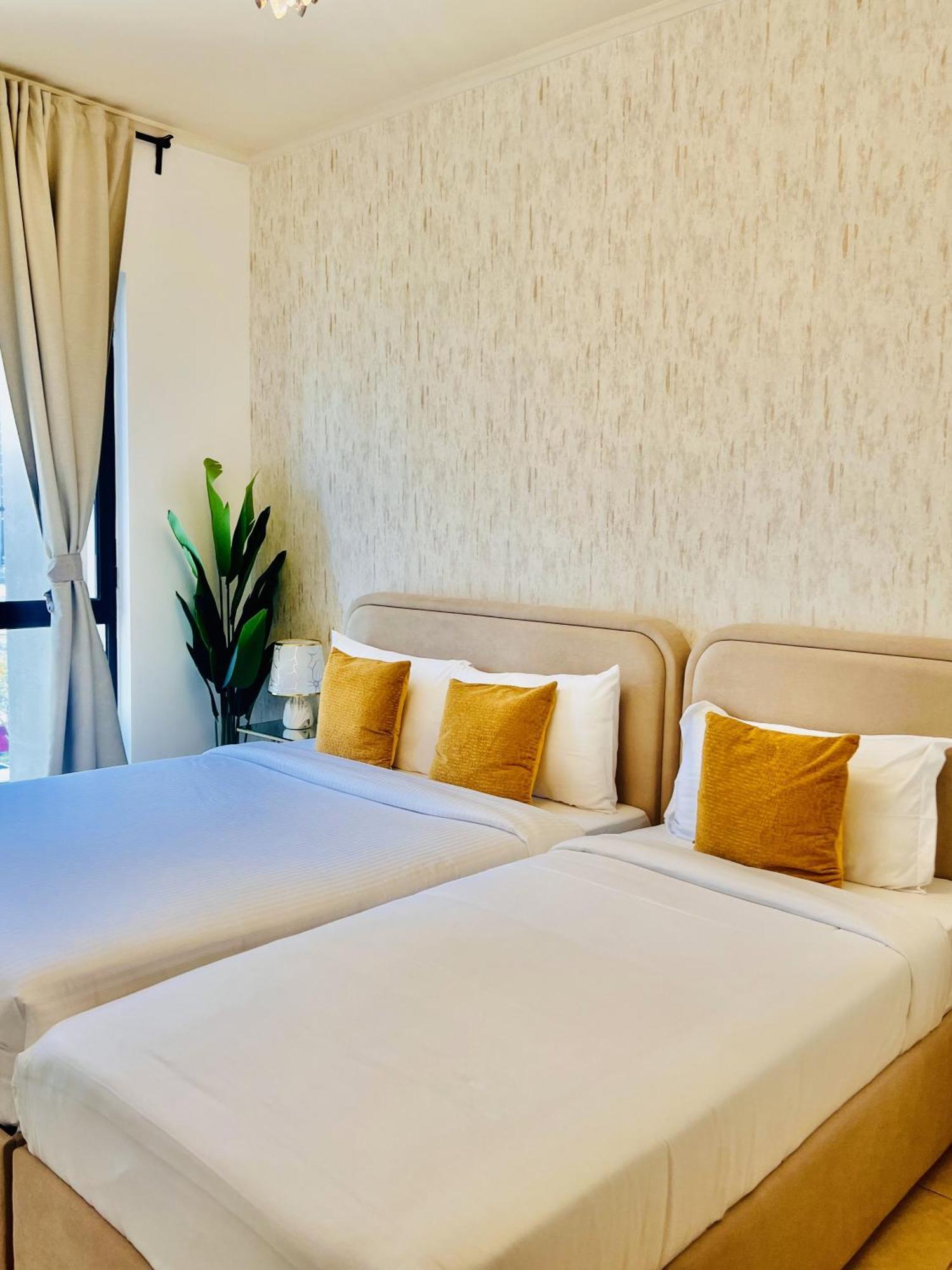 Rehan Suites, Downtown Dubai, Near Burj Khalifa & Mall - Homes Apartment Dubai