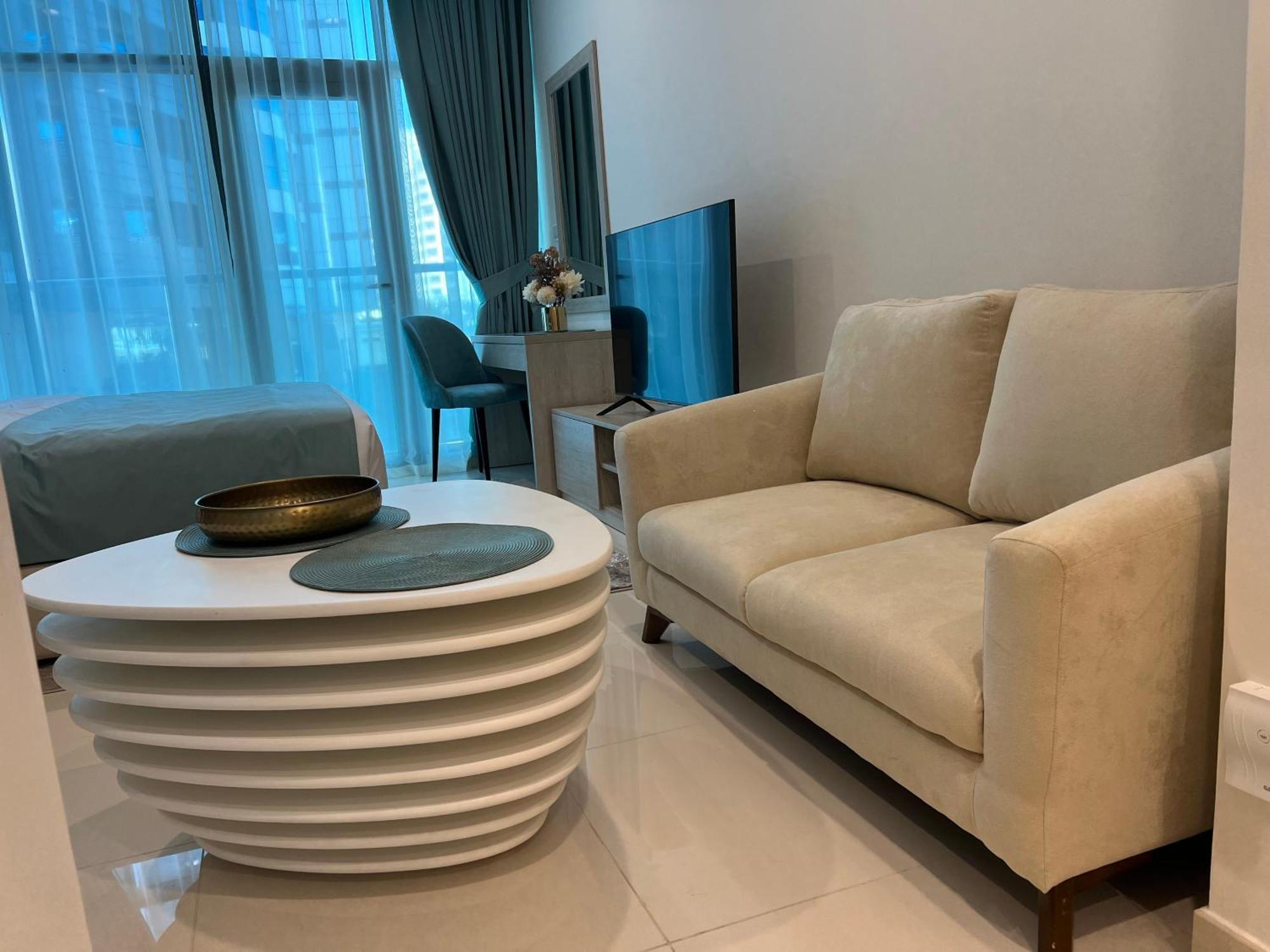 Amazing At The Seven Palm Apartment *