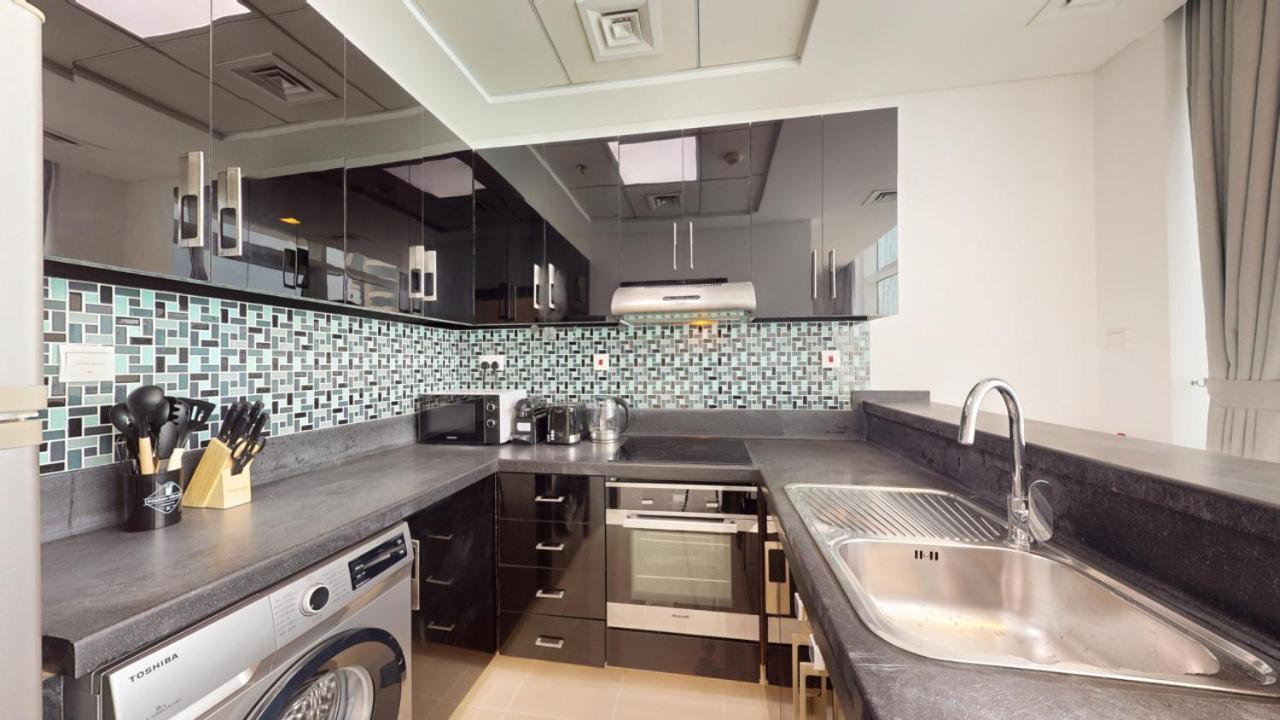 Botanica Tower - Spacious Two Bed With Marina View *