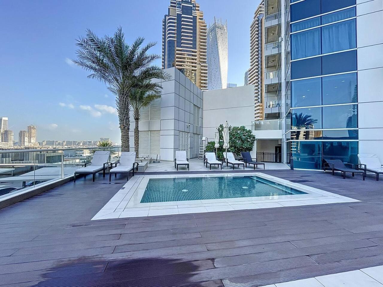 Botanica Tower - Spacious Two Bed With Marina View Apartment Dubai