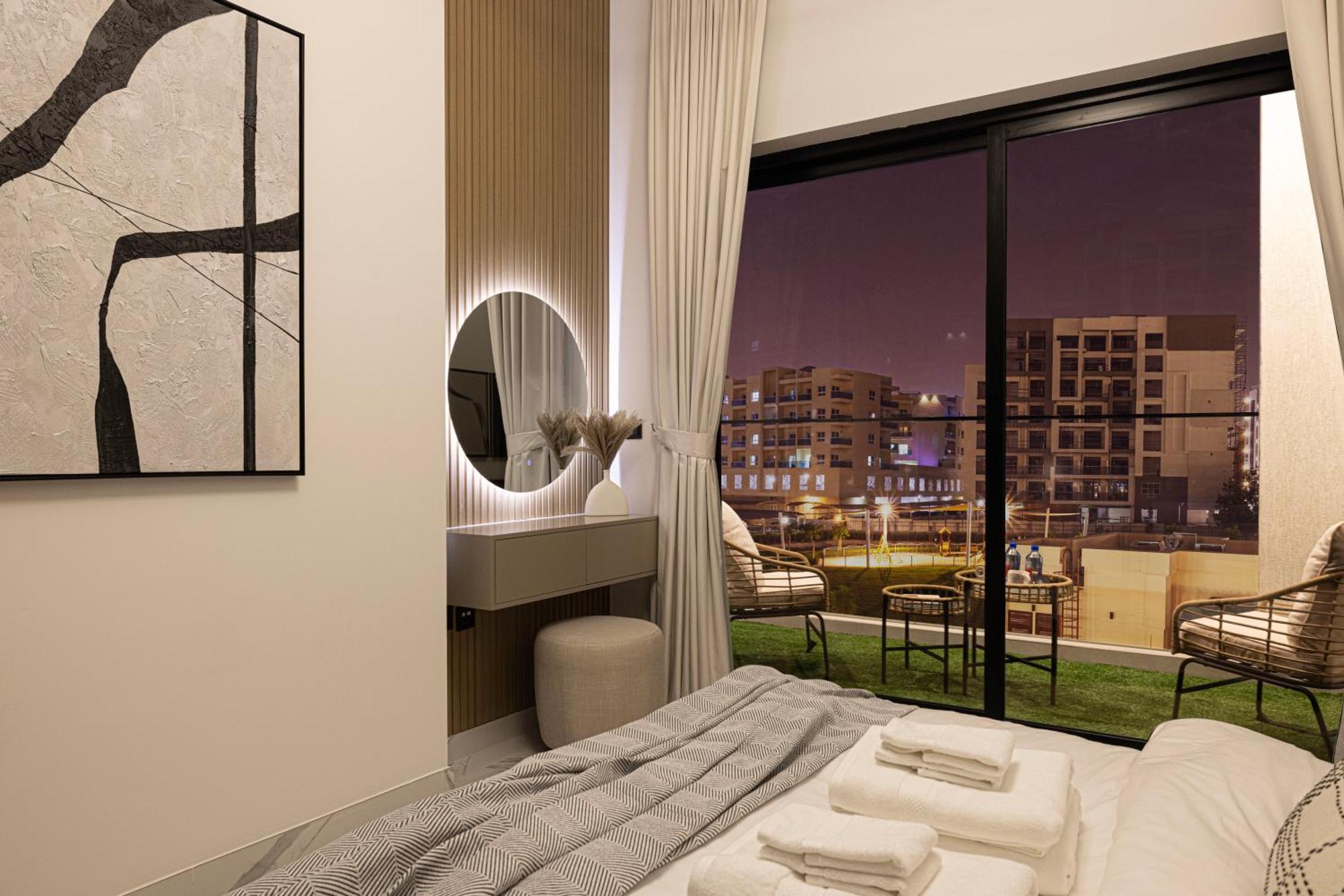 Brand New 1br With Pool, Sauna & Gym *