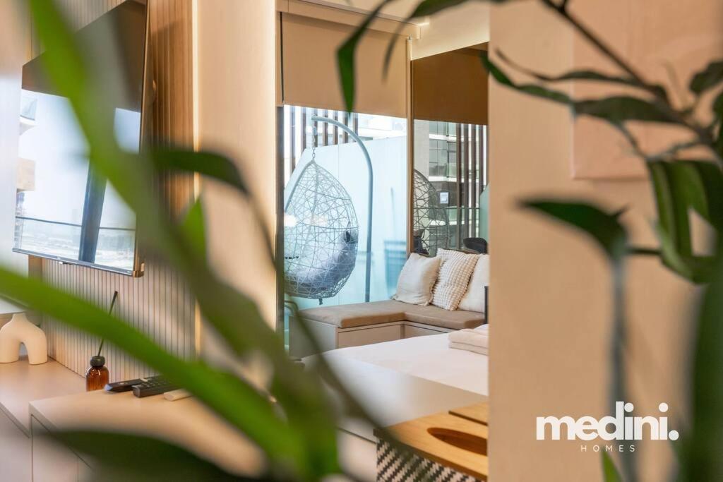 Azizi Riviera - 12min From Downtown *