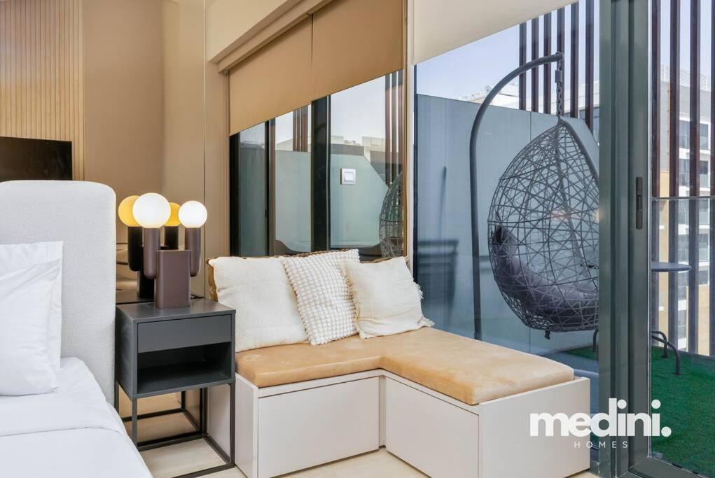 Azizi Riviera - 12min From Downtown Apartment *