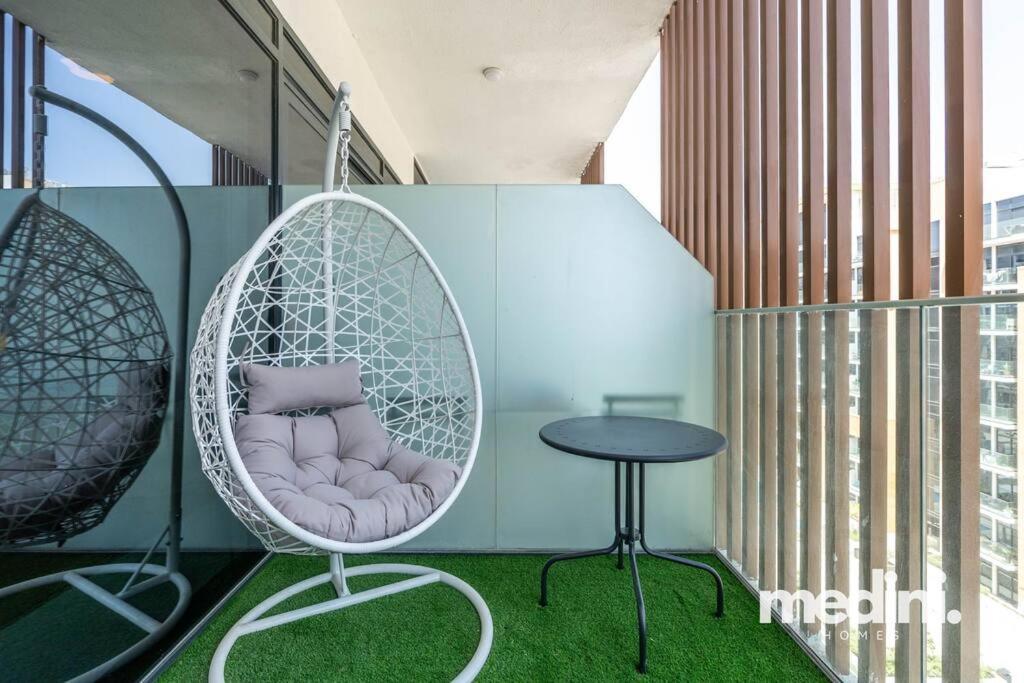 Apartment Azizi Riviera - 12min From Downtown *