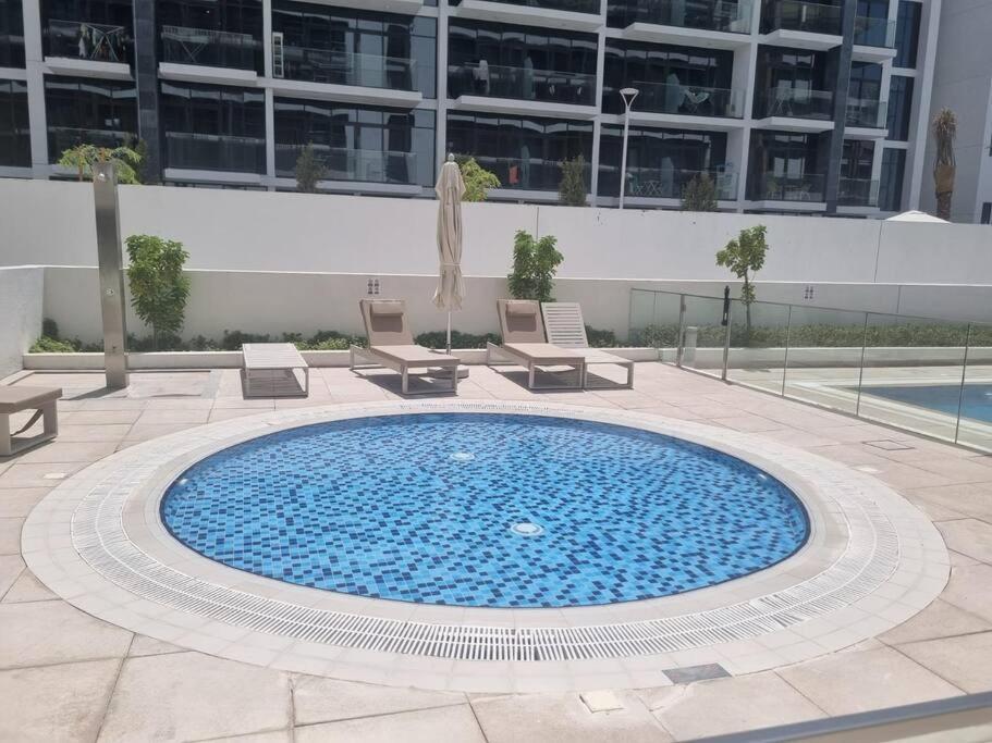 Azizi Riviera - 12min From Downtown Dubai