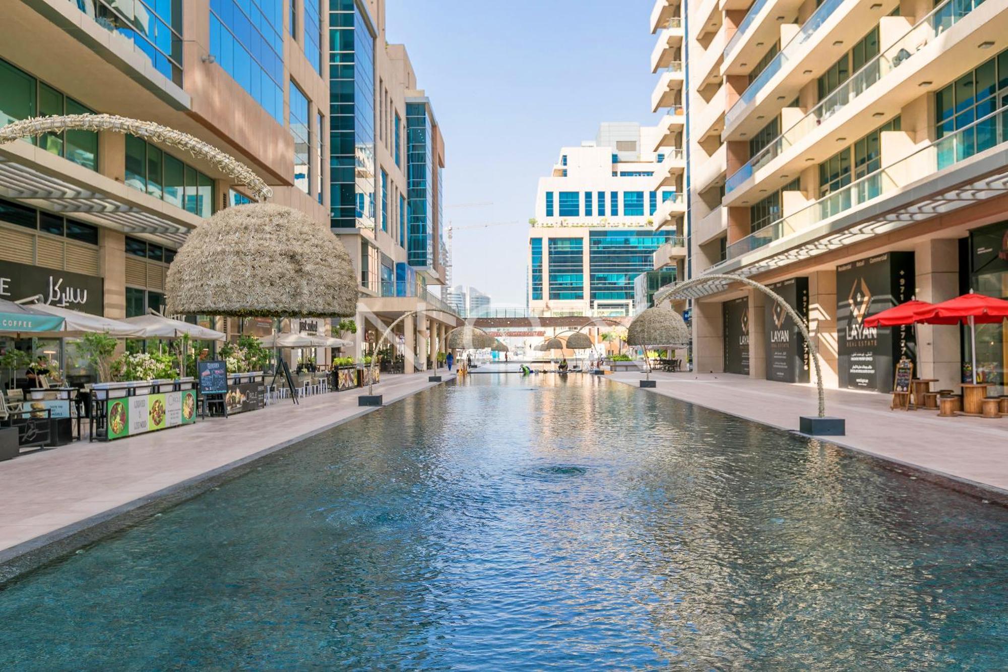 1br With Study View Bay Square B7 * Dubai