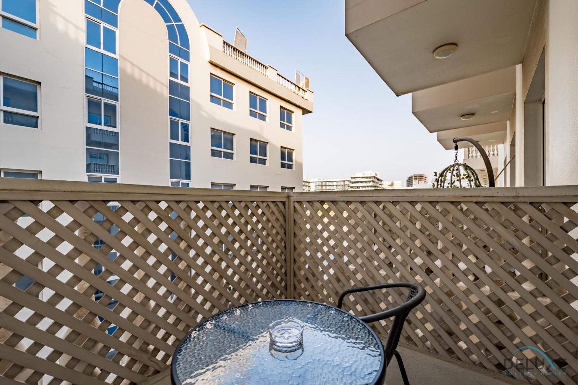 Apartment Modern In Hanover Square, Jumeirah Village Circle By Deluxe Homes *