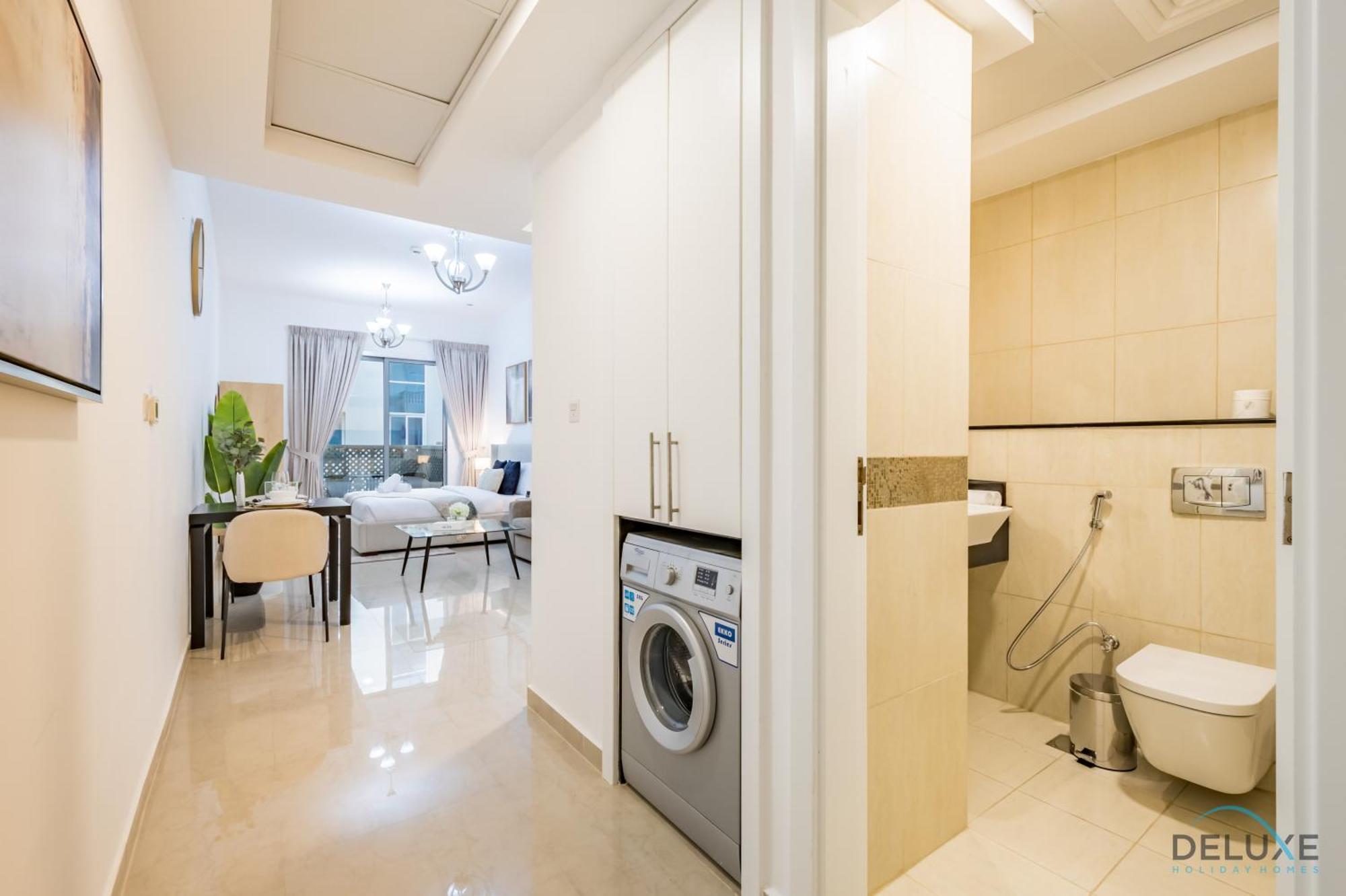 Modern In Hanover Square, Jumeirah Village Circle By Deluxe Homes Apartment *