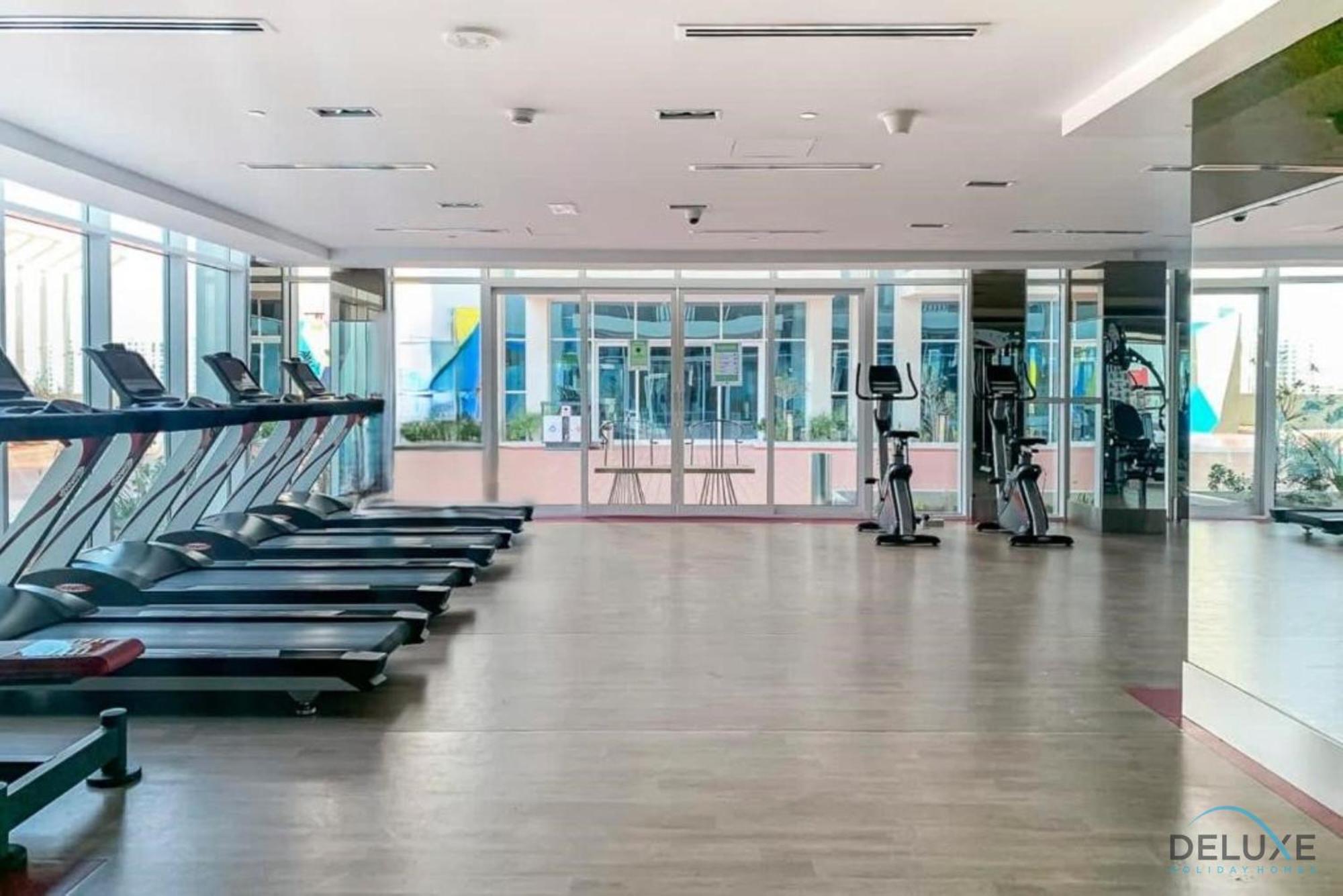 Inviting In Starz Tower 1, Al Furjan By Deluxe Homes Apartment *