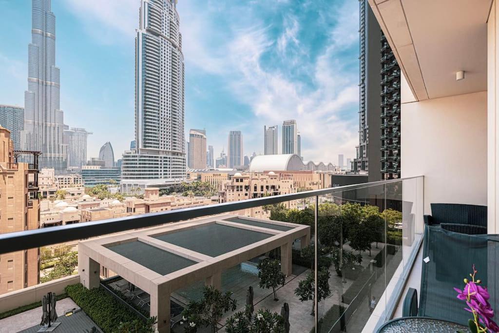 Lux With Full Burj View I 1 Min Mall