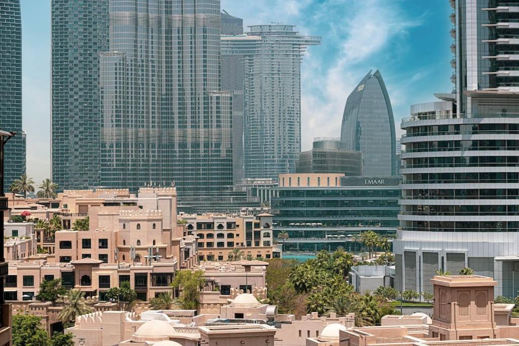 Lux With Full Burj View I 1 Min Mall Apartment *