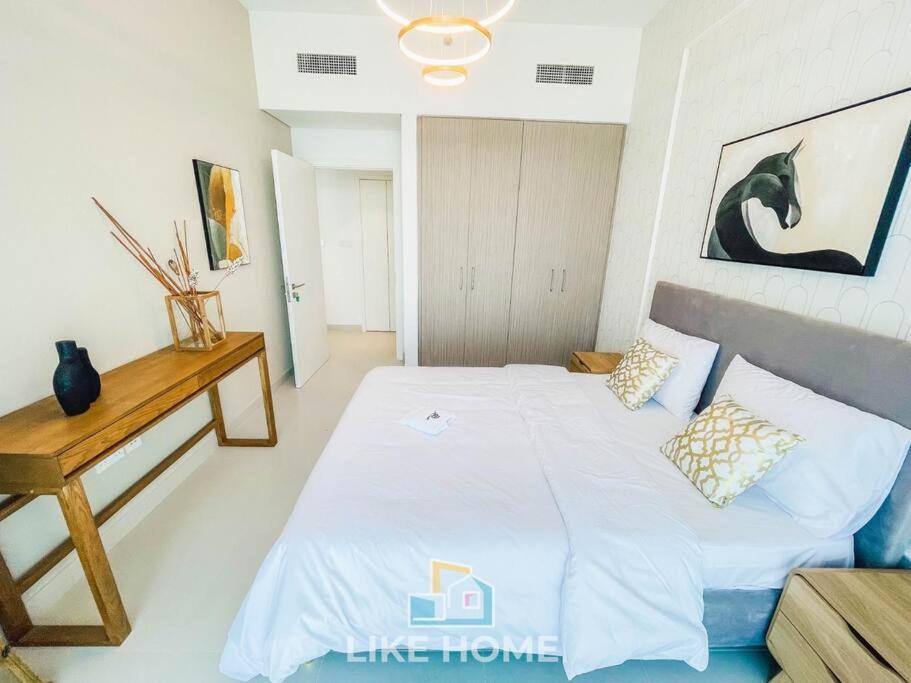 Like - 3805 Elegant 1bhk In Creek Harbour Apartment