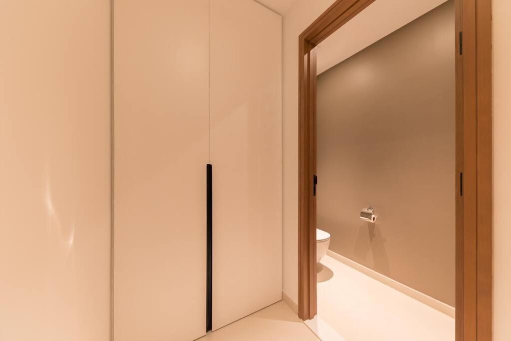 Apartment Vida Marina Residences Dubai