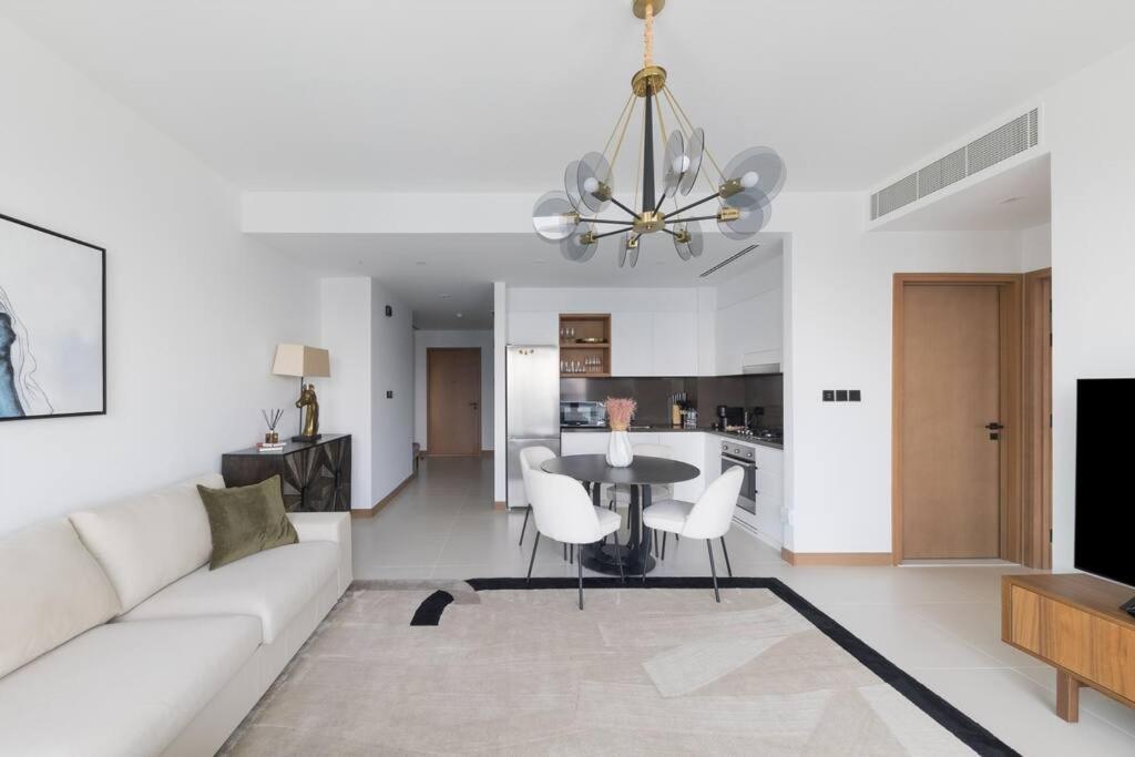 Apartment Vida Marina Residences Dubai