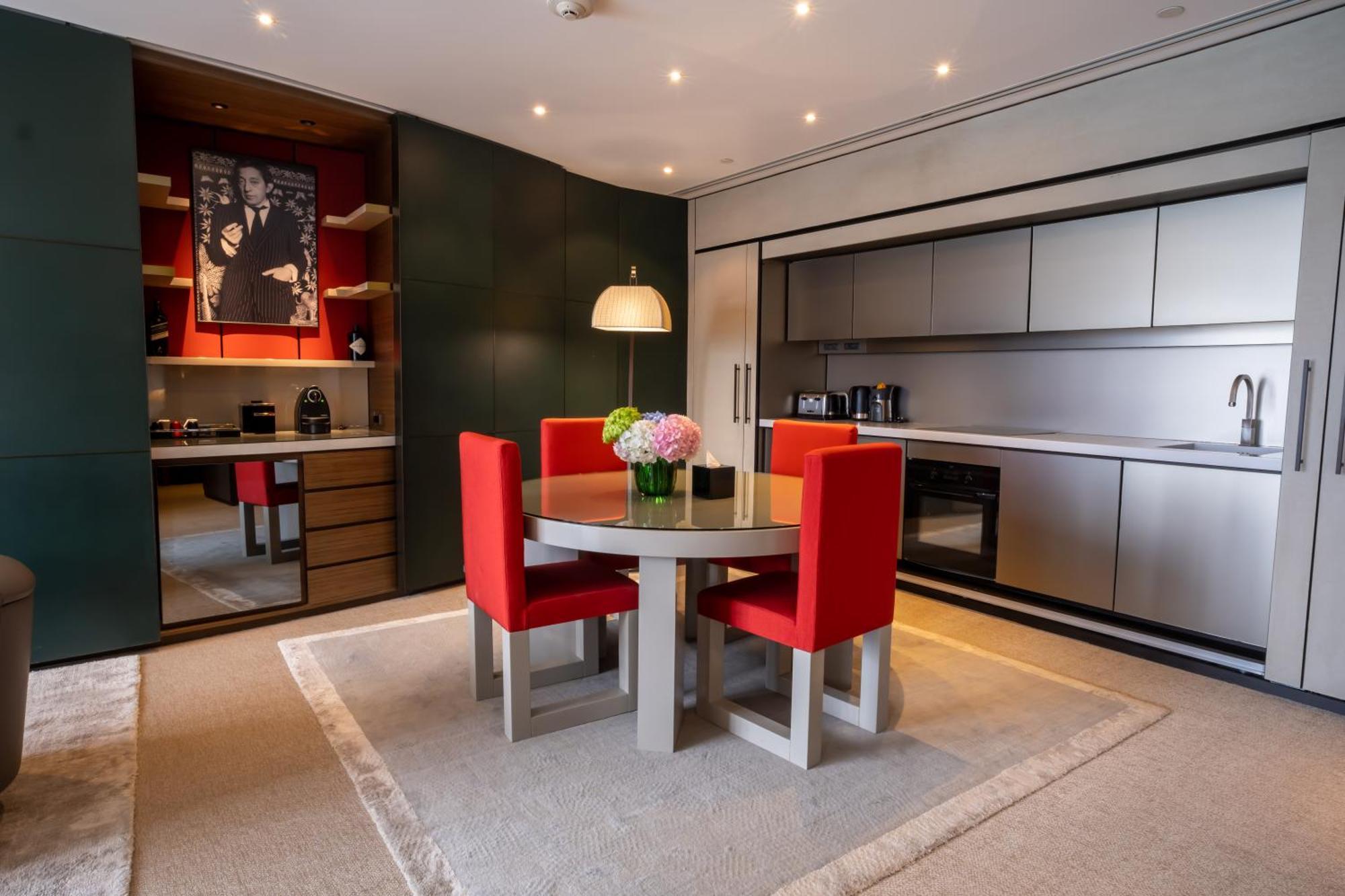 Lux 1-br In Armani Residences Dubai