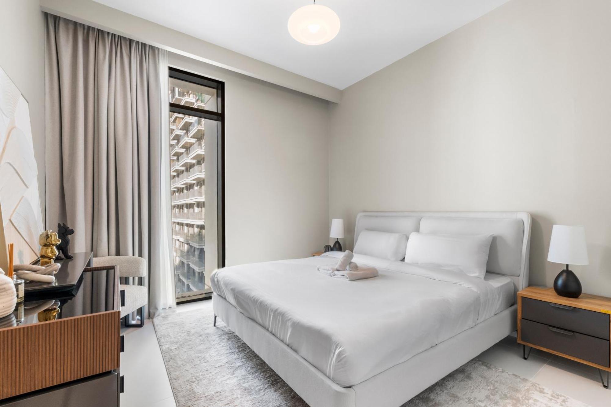 Seaside Lux Retreat 2-br Private Dubai