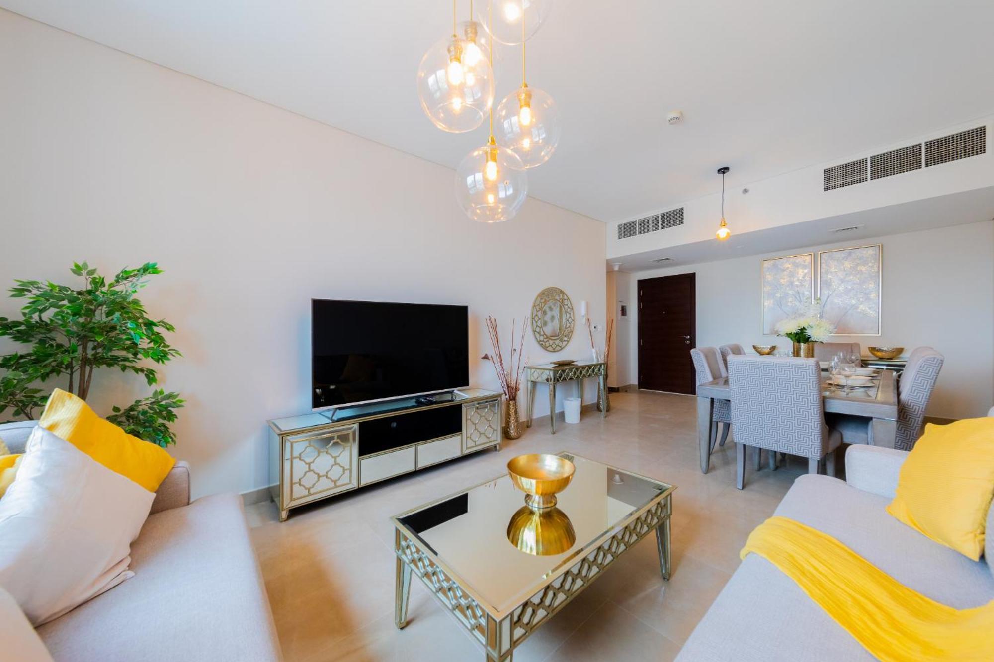 Eden's Homes & - Sparkle Tower Apartment *