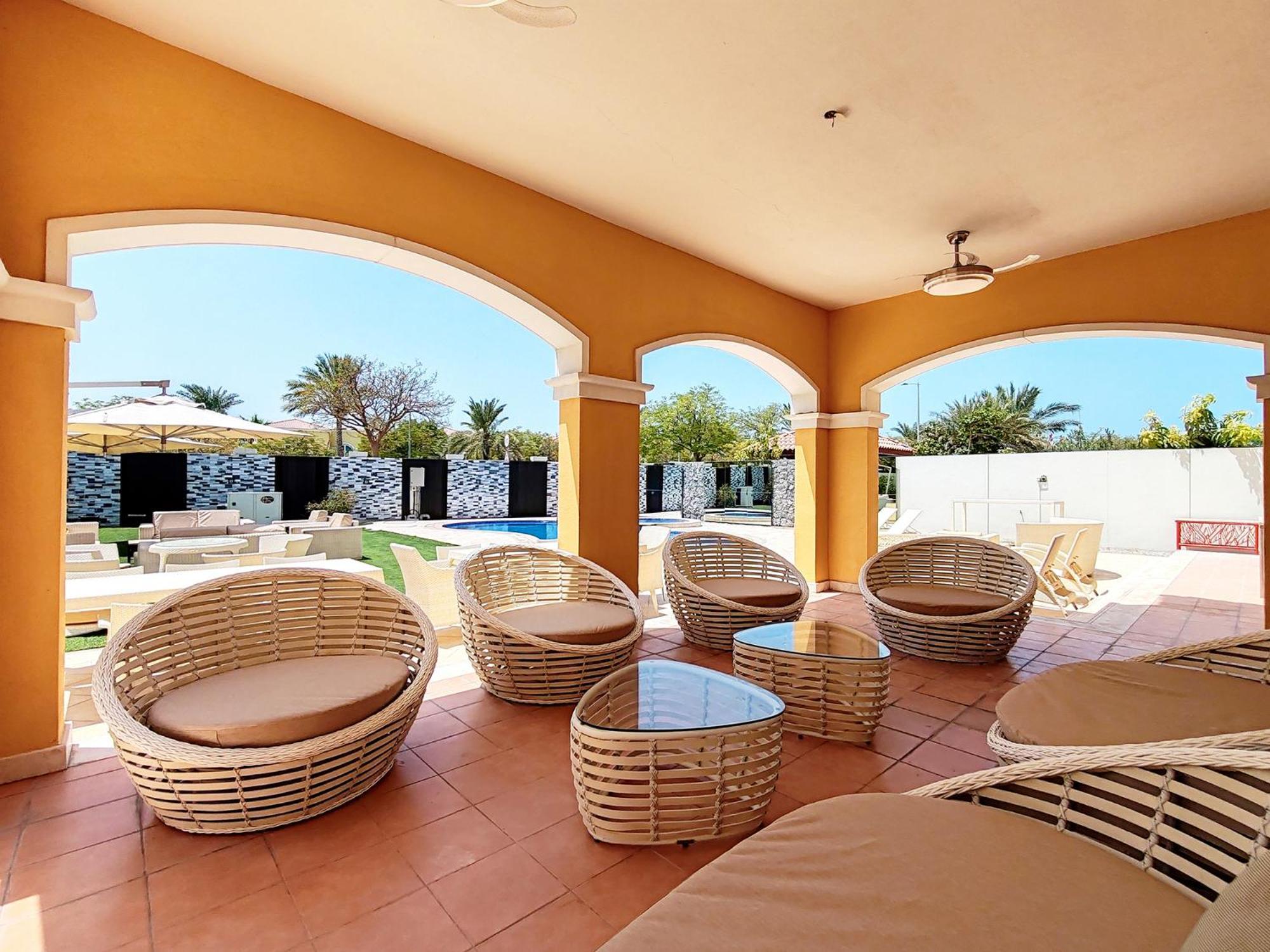 Royal Private Pool, Lux 7-bedroom On Marina Villa Dubai