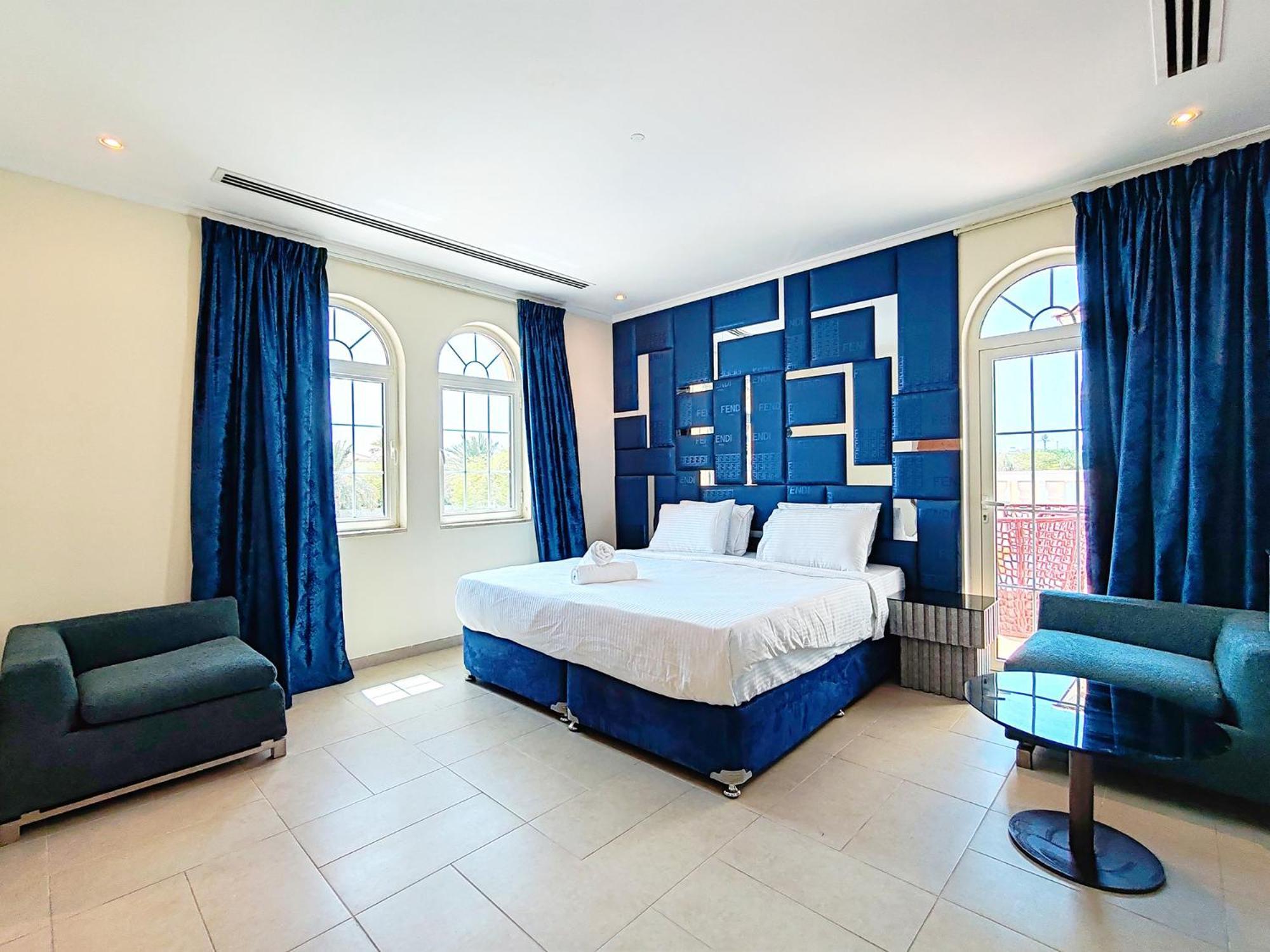 Villa Royal Private Pool, Lux 7-bedroom On Marina