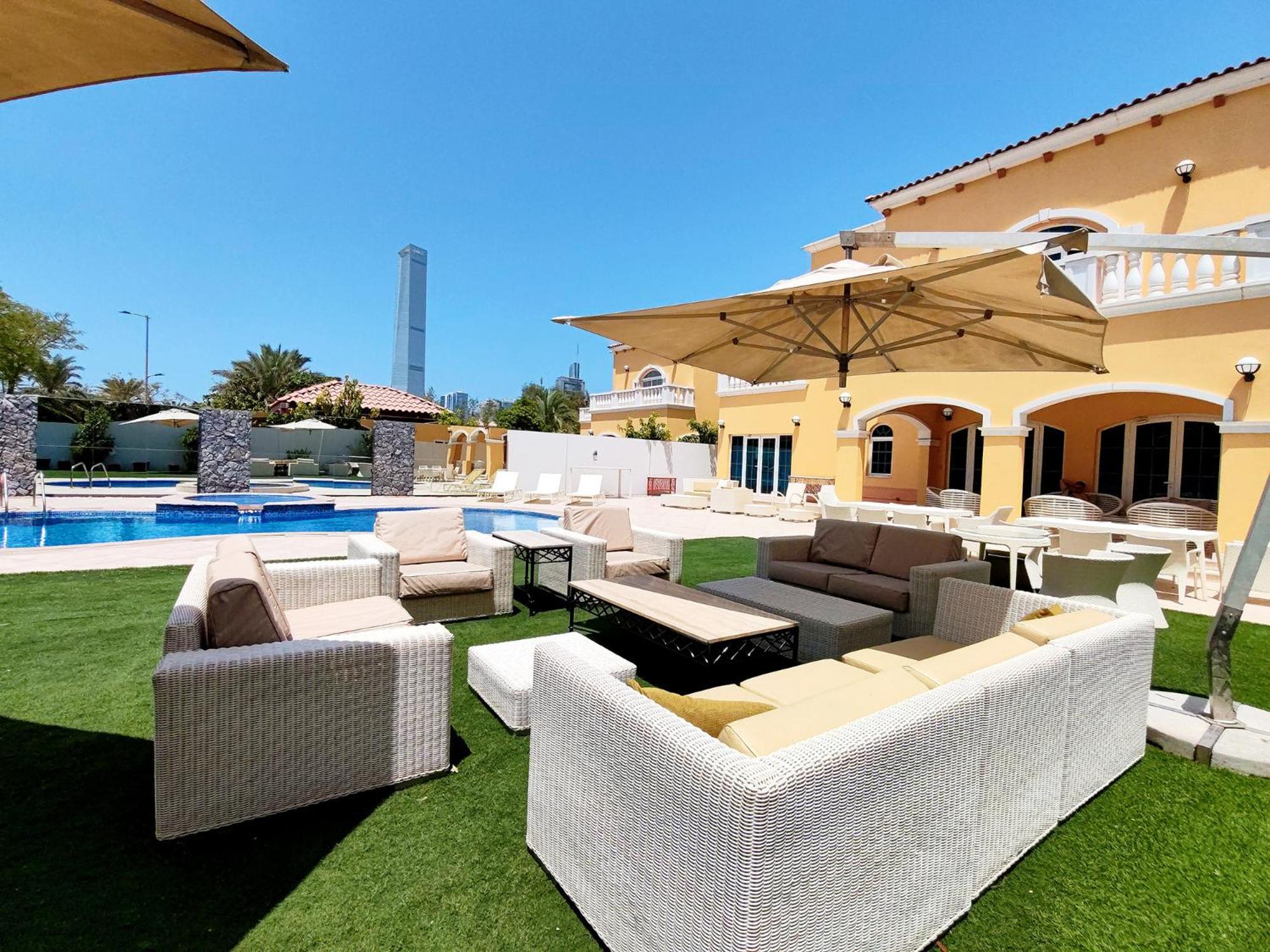 Royal Private Pool, Lux 7-bedroom On Marina Villa Dubai