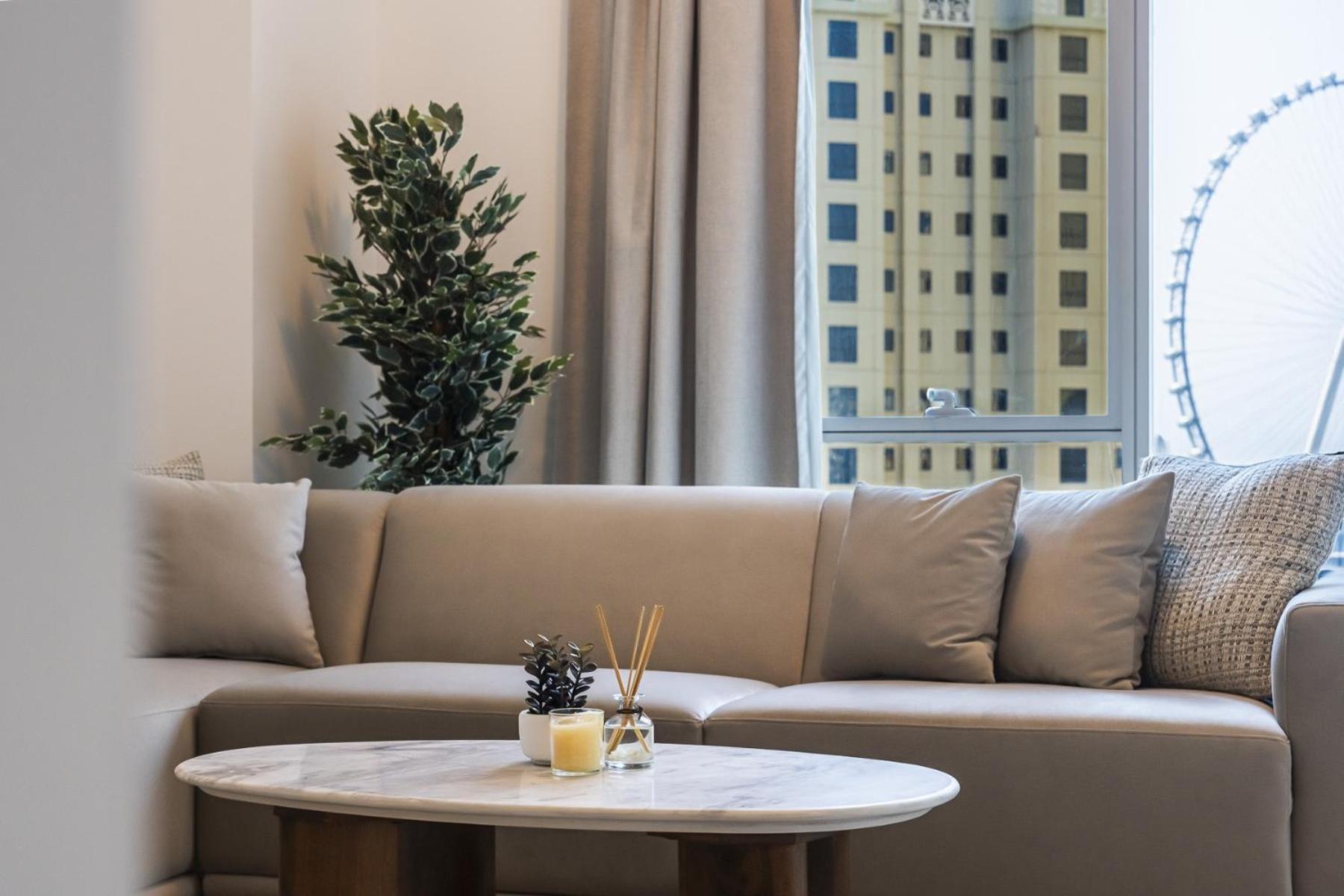 Spacious Modern In Marina Apartment Dubai