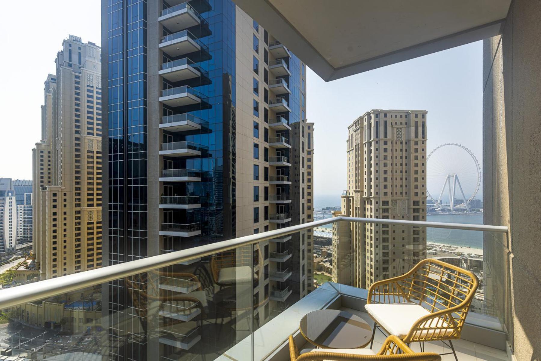 Spacious Modern In Marina * Dubai