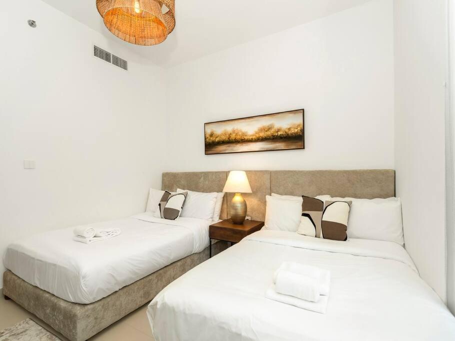 Apartment 2br-fountain & Burj Khalifa View - Near Mall *