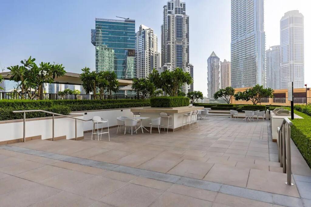 2br-fountain & Burj Khalifa View - Near Mall *