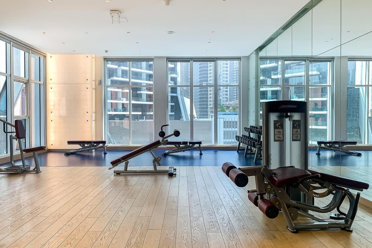 Frank Porter - Damac Prive A Apartment