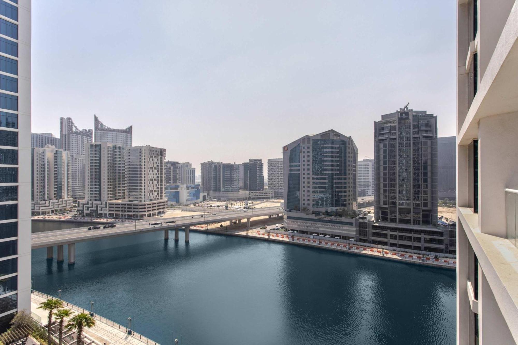 Frank Porter - Damac Prive A Dubai