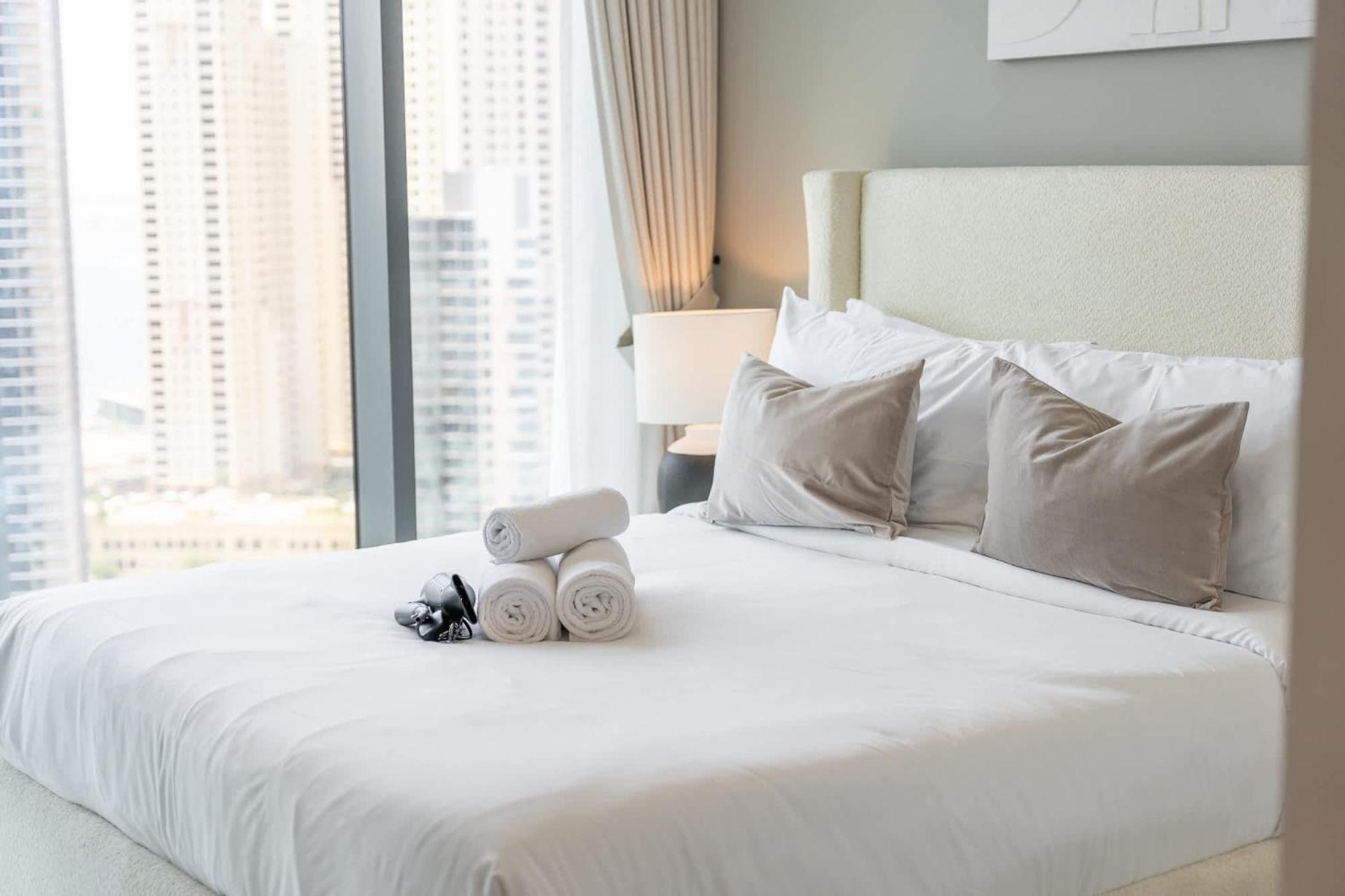 Stylish 3-bedrooms With An Elegant Dining Area In The Heart Of Marina! Apartment Dubai