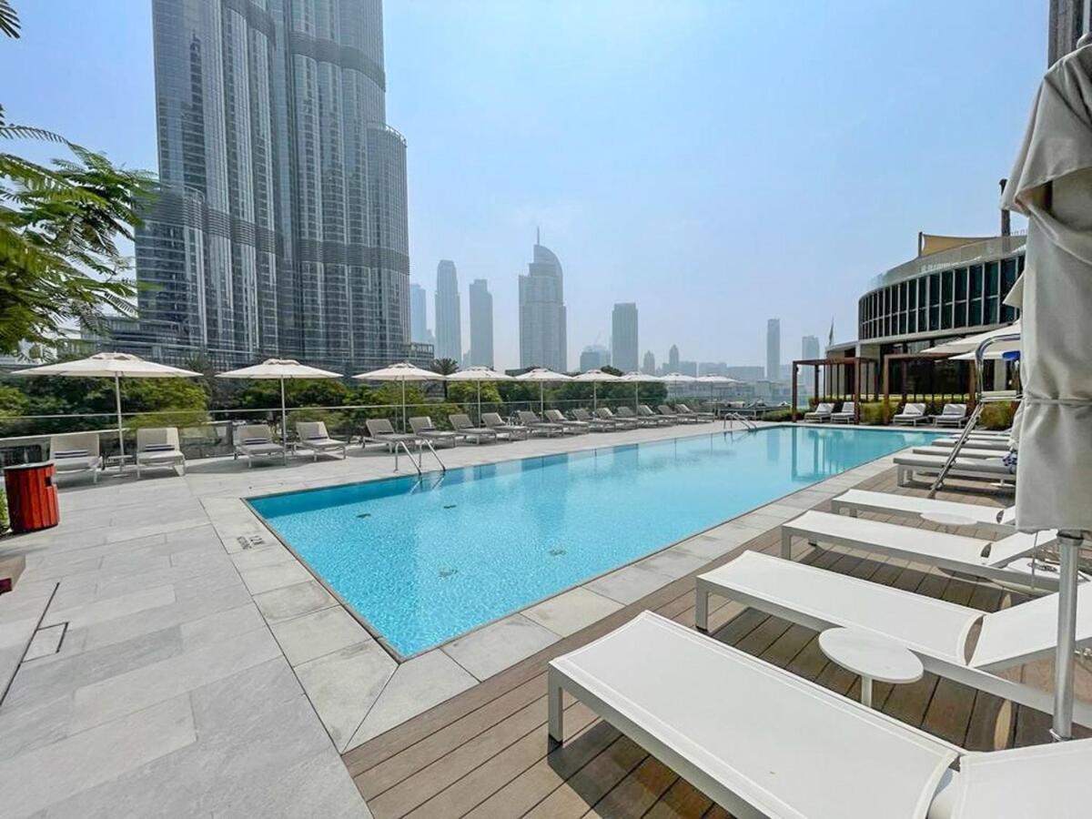 Apartment Chic For 4 With Burj Khalifa Views