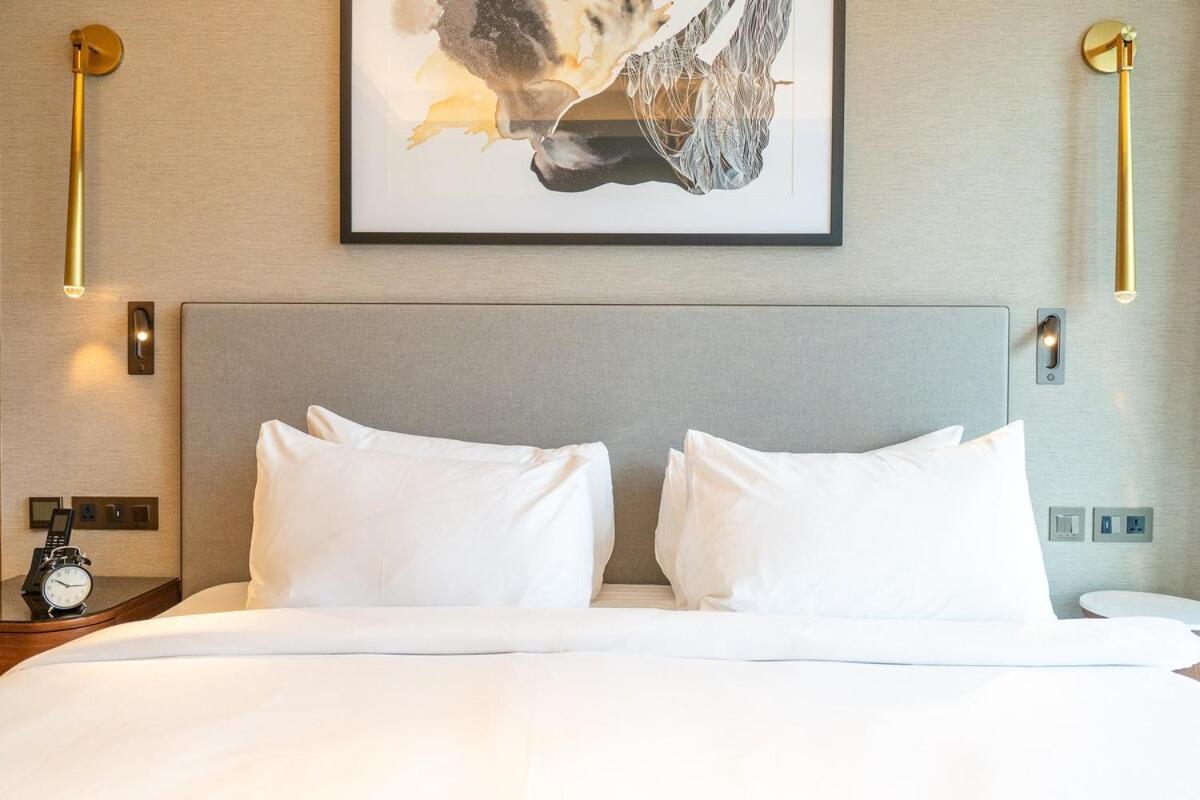 Apartment Chic For 4 With Burj Khalifa Views *