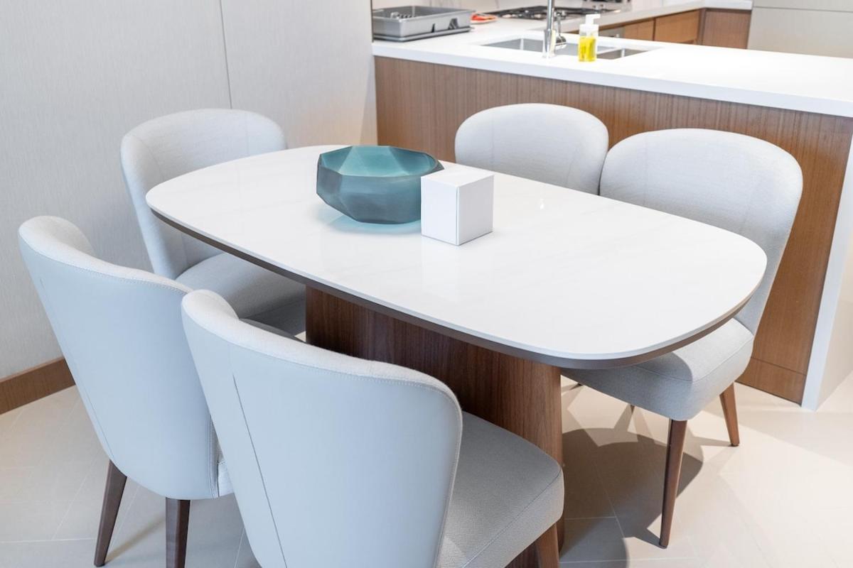 Chic For 4 With Burj Khalifa Views Apartment *