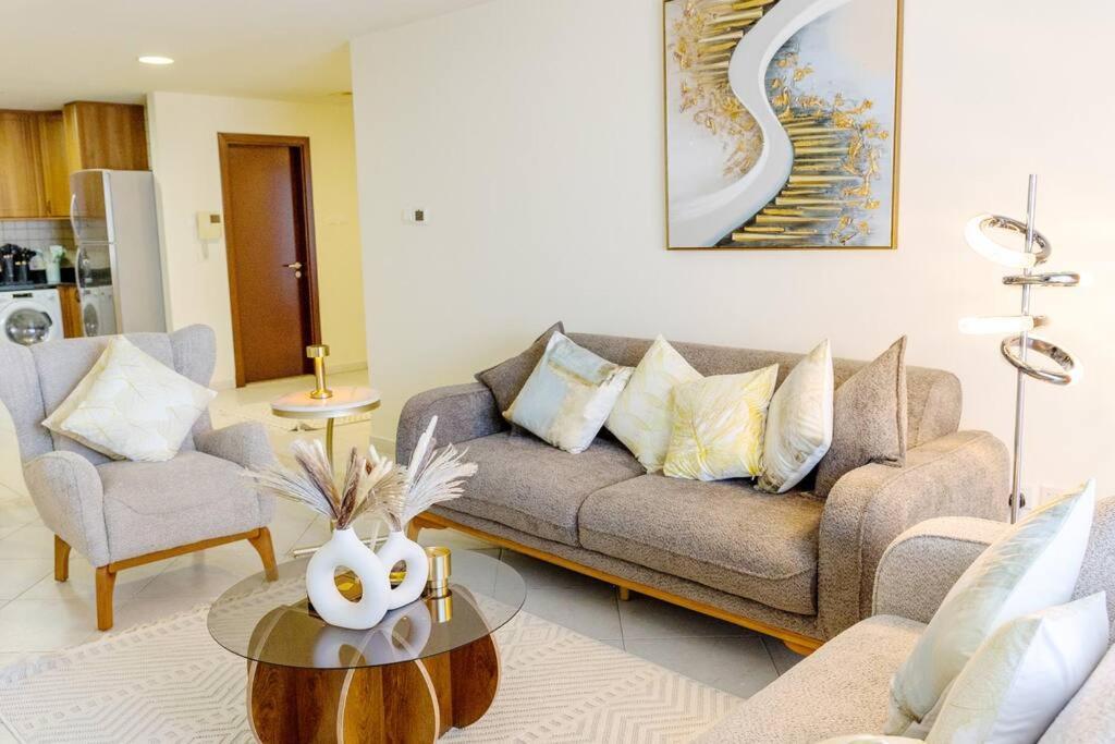 Apartment Lux Two Br W Sea Views From In Marina Dubai