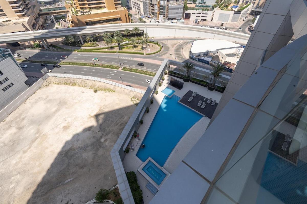 Bright 1-bedroom With View Marina * Dubai