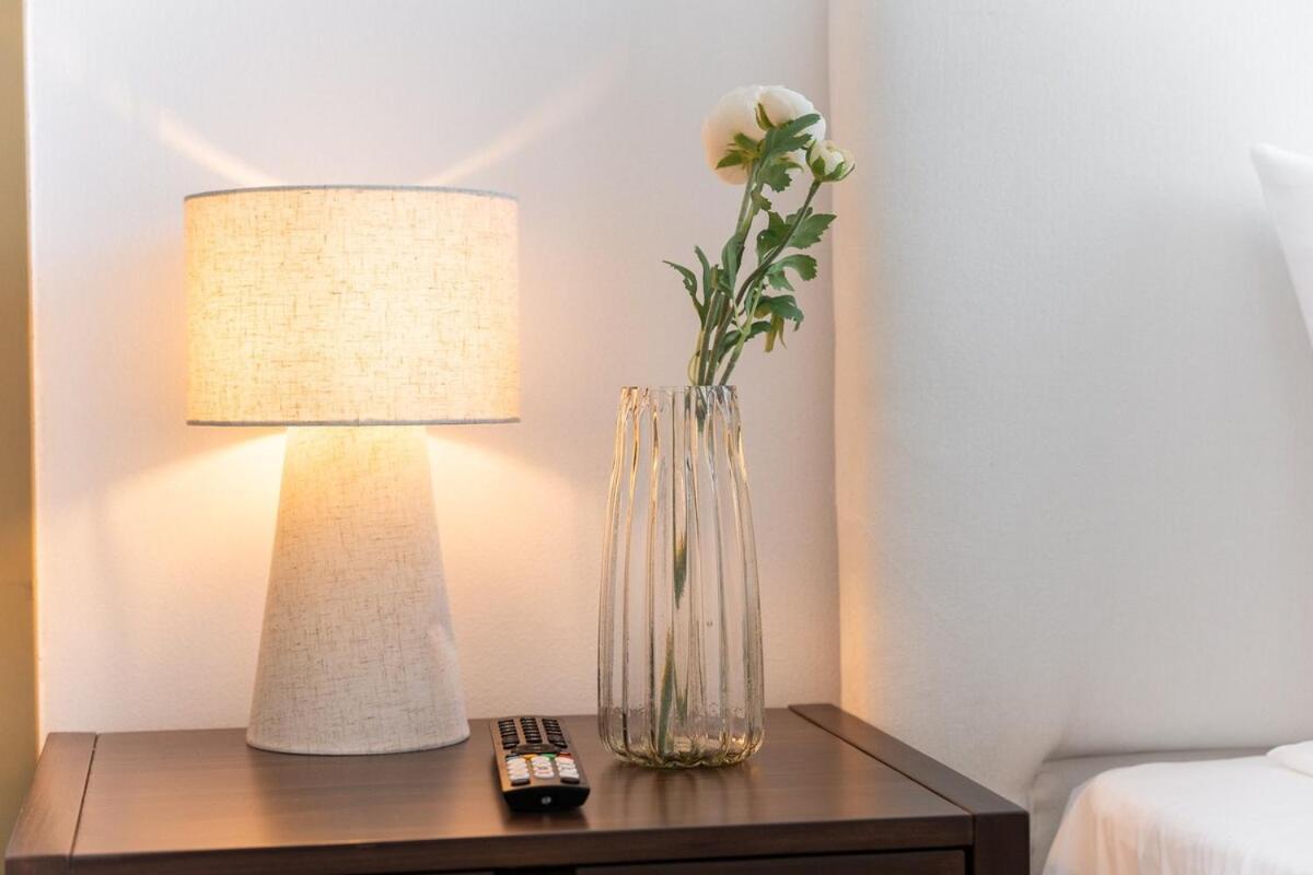 Apartment Bright & Beautiful 2-bedroom In Downtown