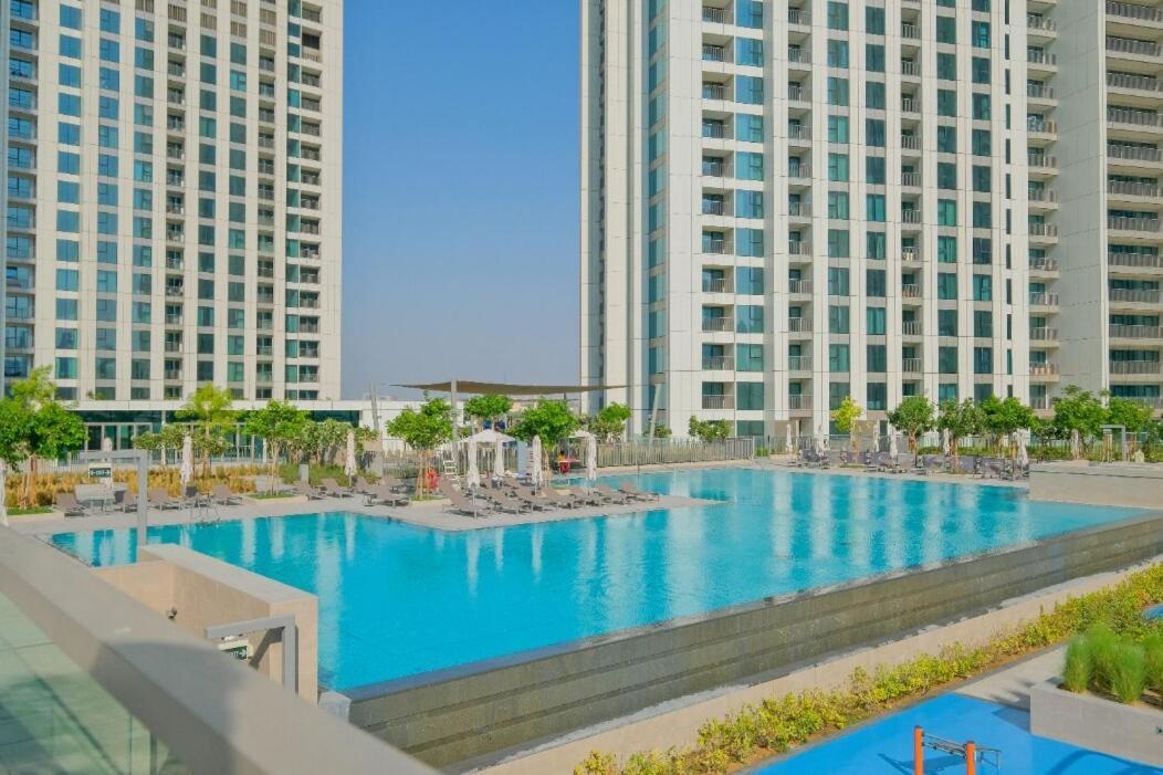 Beautiful 2-br Flat In Downtown Luxury Living At Its *