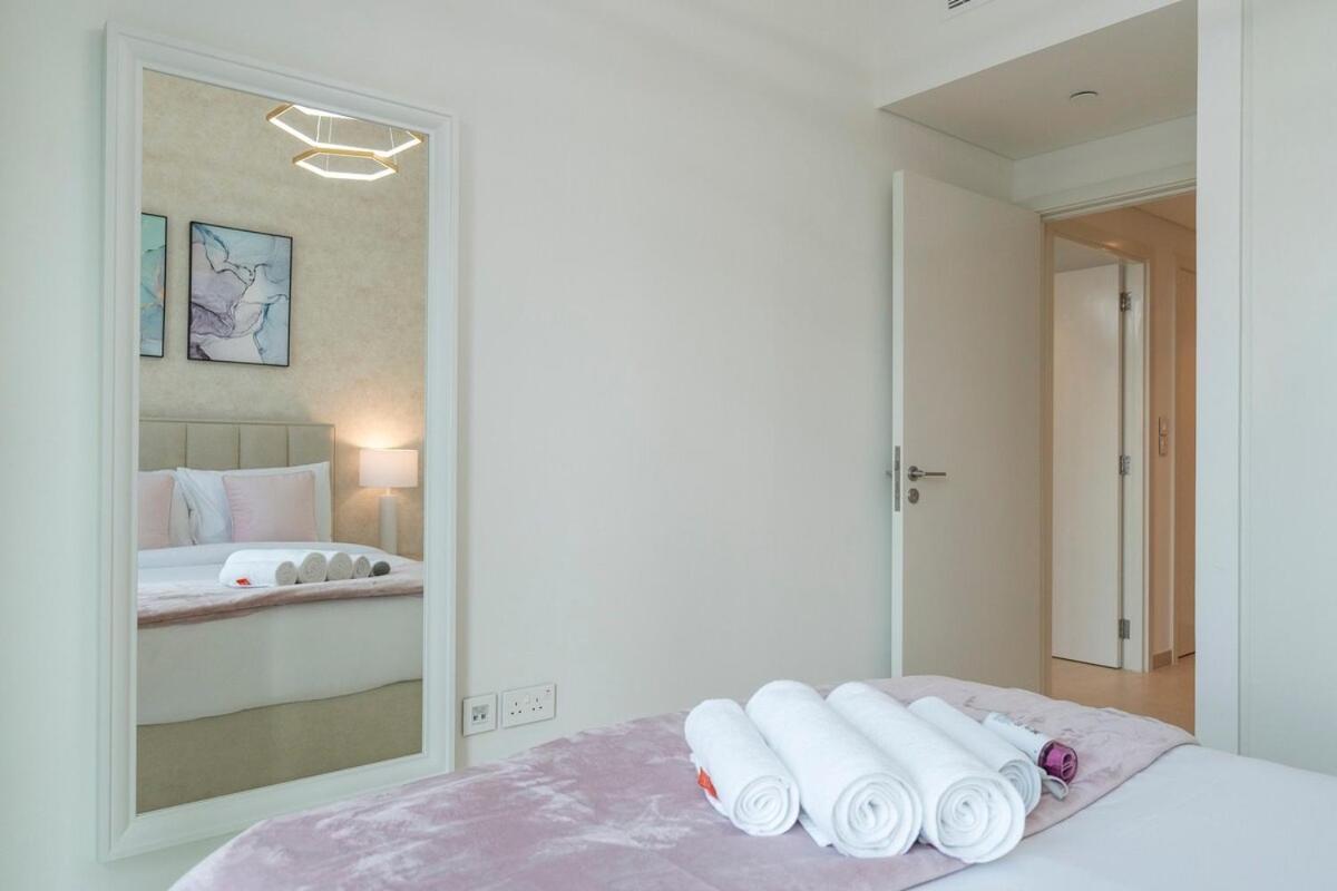 Apartment Beautiful 2-br Flat In Downtown Luxury Living At Its