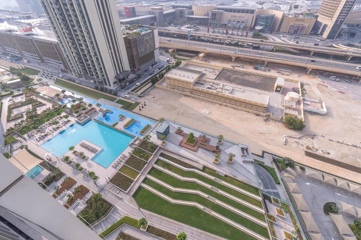 Beautiful 2-br Flat In Downtown Luxury Living At Its *