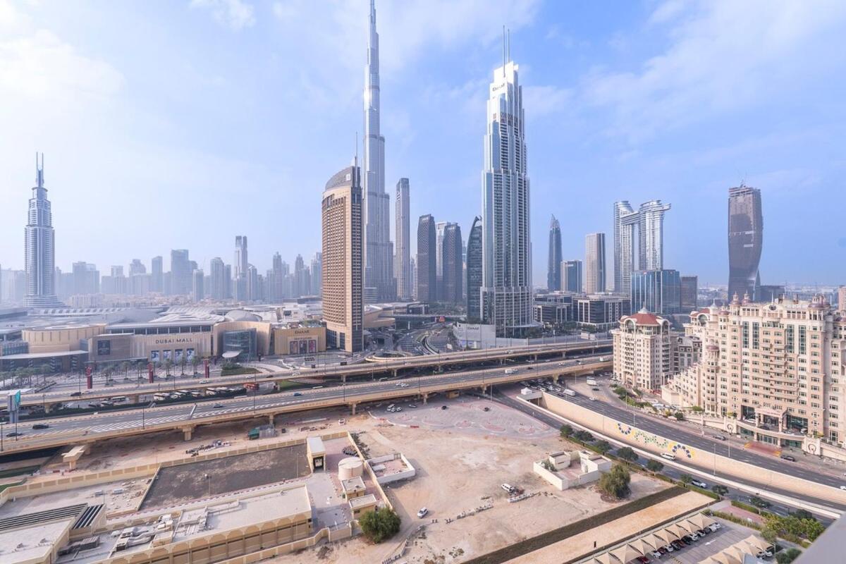 Beautiful 2-br Flat In Downtown Luxury Living At Its Dubai