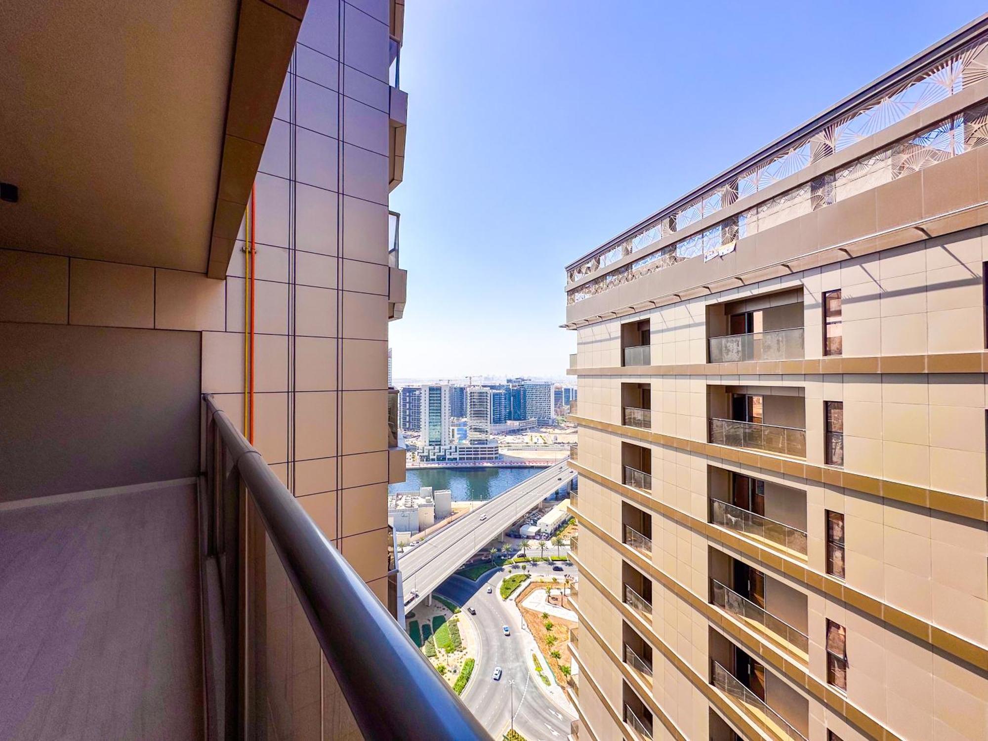 Prime 2br With Burj Khalifa & Canal View - 20ab16