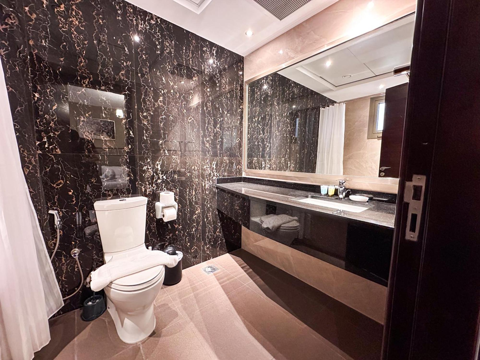 Prime 2br With Burj Khalifa & Canal View - 20ab16 Dubai