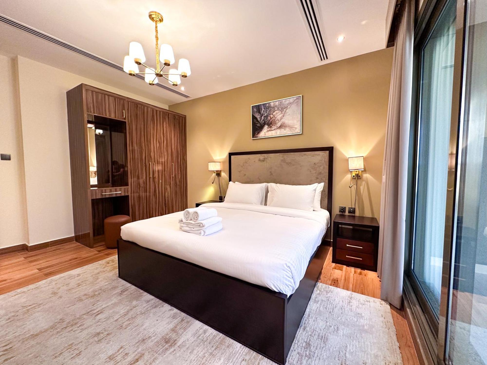 Prime 2br With Burj Khalifa & Canal View - 20ab16 Apartment Dubai
