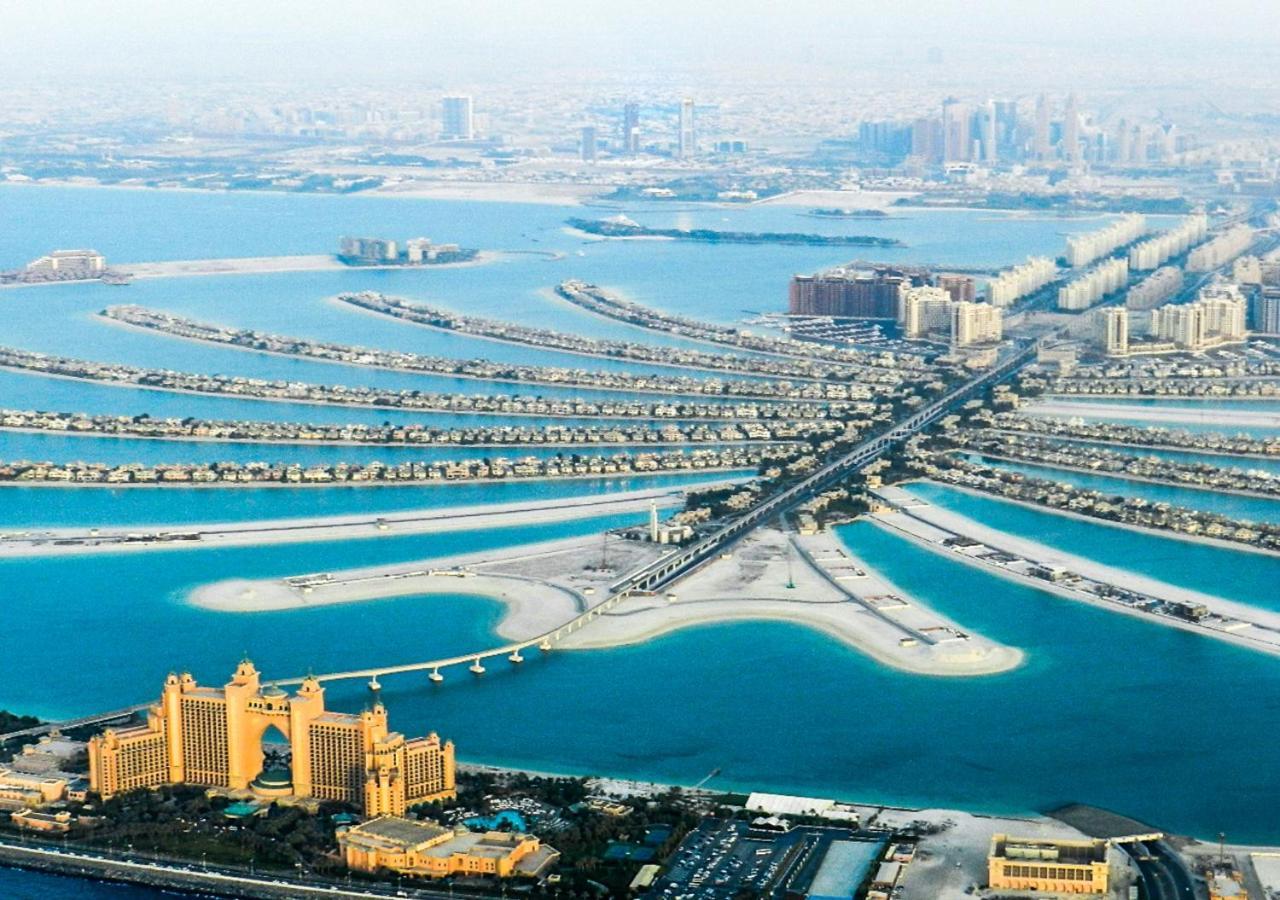 Success Luxury Apartment: Beachside Living With Daily Housekeeping Apartment *