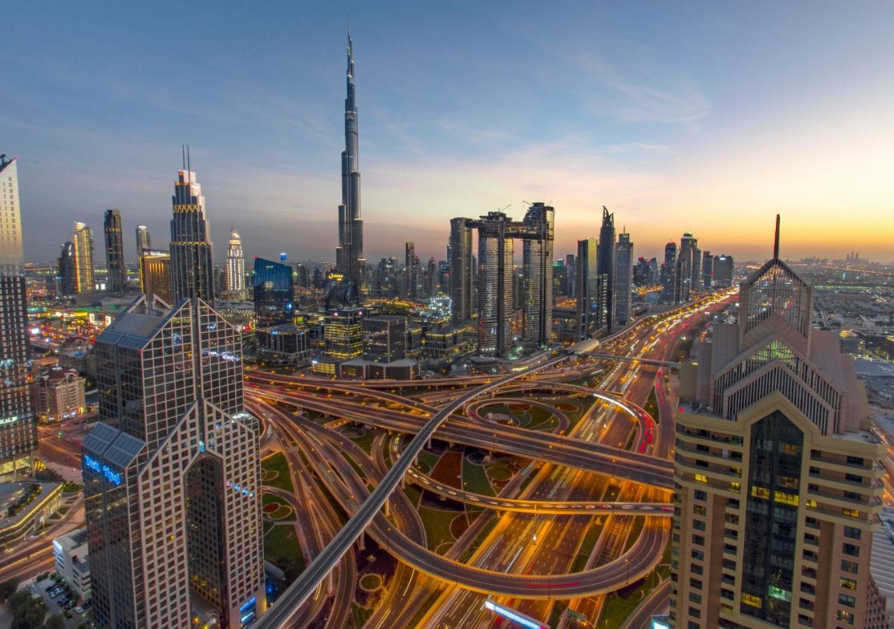 Success Luxury Apartment: Beachside Living With Daily Housekeeping Apartment Dubai