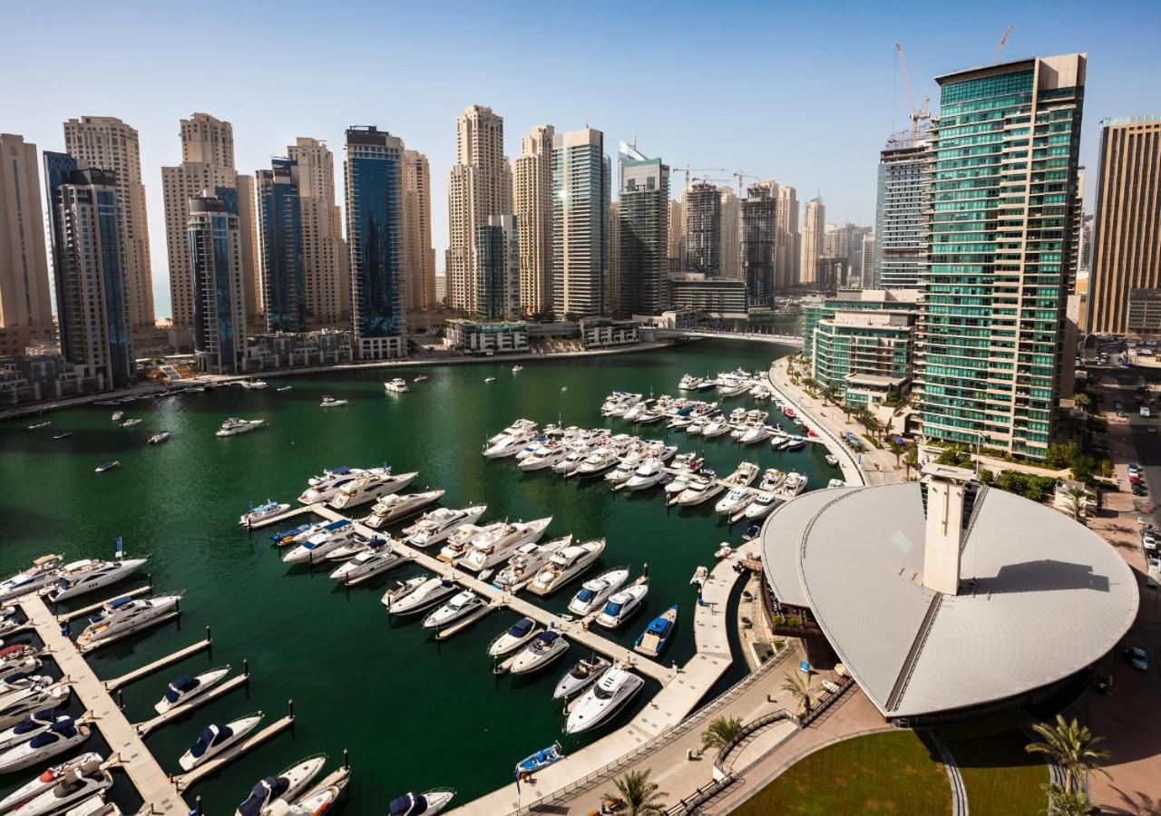 Success Luxury Apartment: Beachside Living With Daily Housekeeping