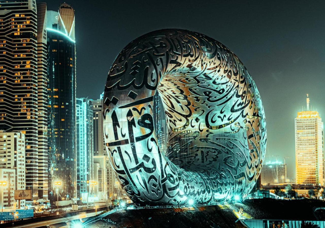 Apartment Success Luxury Apartment: Beachside Living With Daily Housekeeping Dubai