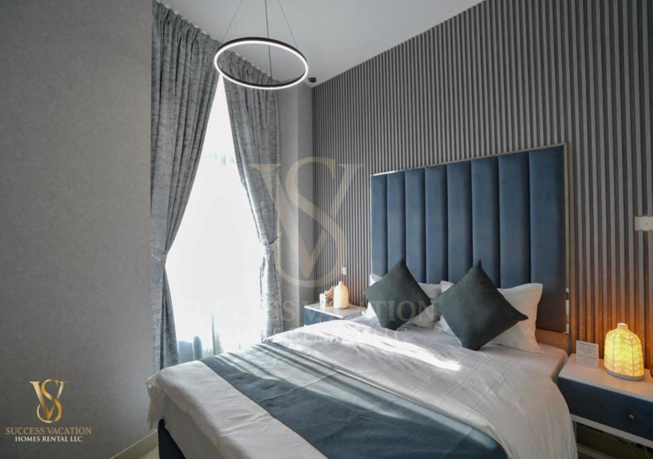 Apartment Success Luxury Apartment: Beachside Living With Daily Housekeeping Dubai