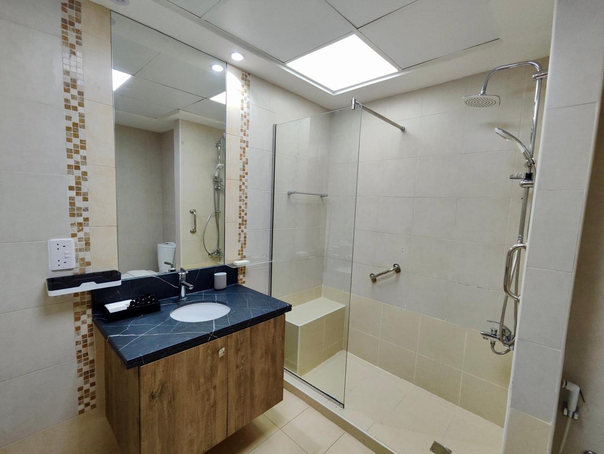 Lux I Executive Tower I Ocean View Dubai